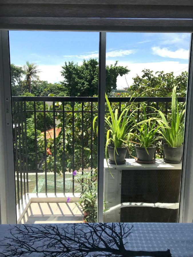 Cozy And Full Service Condo At The Heart Of Bacolod Exterior foto